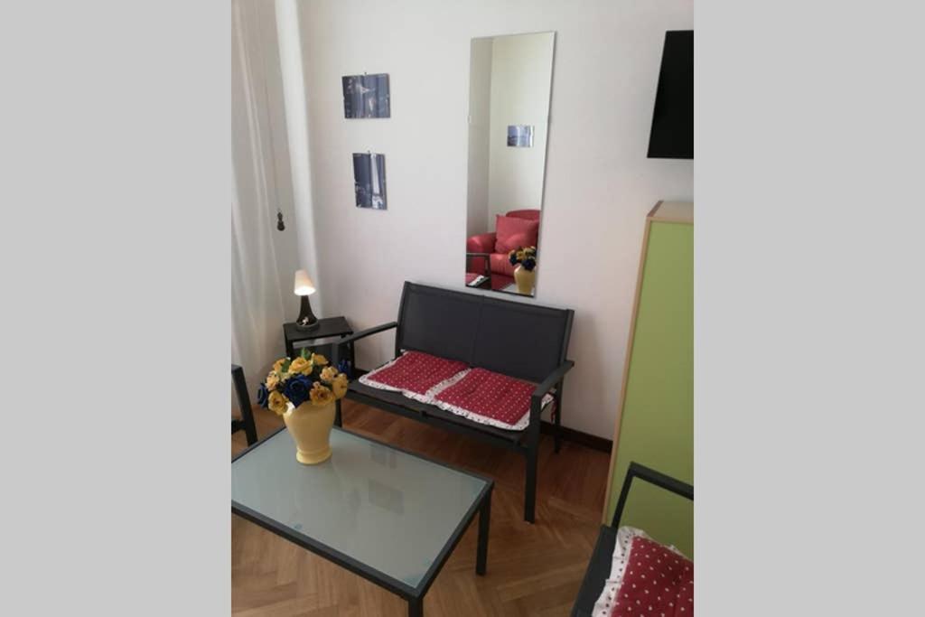 Ecce Roma Apartment Bagian luar foto
